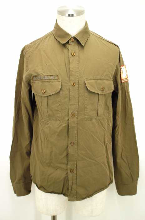 A.P.C. （アー・ペー・セー） ワッペン付きミリタリーシャツ メンズ トップス