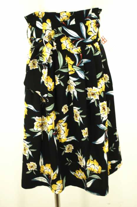 ZARA BASIC （ザラベーシック） ベルト付き花柄プリーツスカート レディース スカート