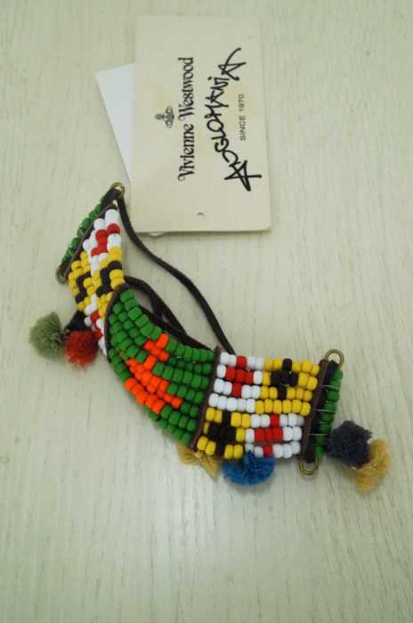 Vivienne Westwood ANGLOMANIA（ヴィヴィアンウエストウッド アングロマニア） ポンポンタッセル装飾ビーズブレスレット レディース アクセサリー