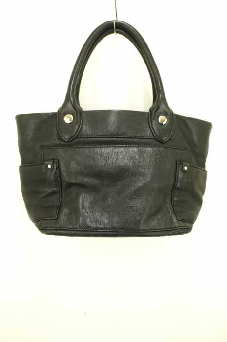 Marc by Marc Jacobs （マークバイマークジェイコブス） サイドポケット付きレザー レディース バッグ