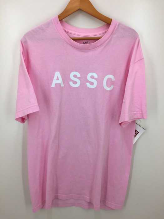 ANTI SOCIAL SOCIAL CLUB（アンチソーシャルソーシャルクラブ） ASSC ASIA LIMITED PEACH LOVE BLACK T-SHIRT PINK チェリーブロッサム ブランドロゴ Tシャツ メンズ トップス