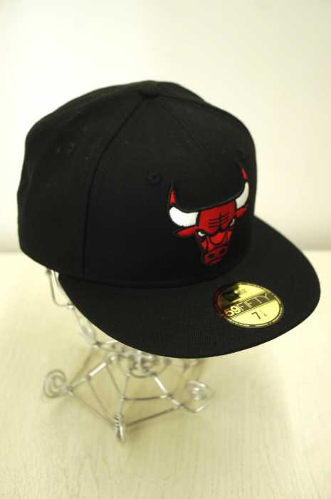 NEW ERA （ニューエラ） Chicago Bulls　NBA　ロゴ刺繍　ベースボールキャップ メンズ 帽子