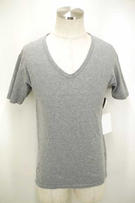 A.P.C. （アー・ペー・セー） VネックTシャツ メンズ トップス