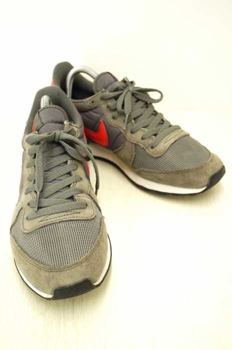 NIKE （ナイキ） INTERNATIONALIST RETRO スニーカー メンズ シューズ