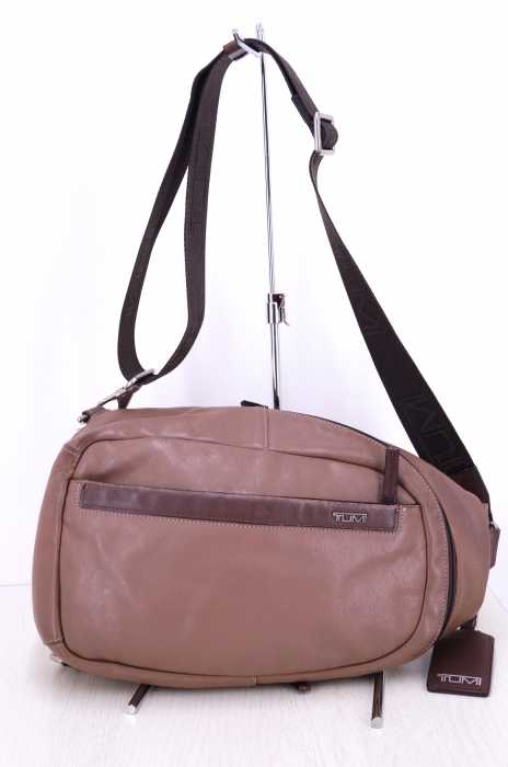 TUMI（トゥミ） レザースリングバッグ ボディバッグ メンズ バッグ