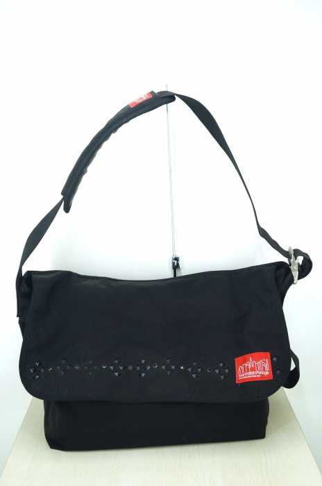 Manhattan Portage (マンハッタンポーテージ) スタッズ装飾 ナイロンキャンバスメッセンジャーバッグ メンズ バッグ