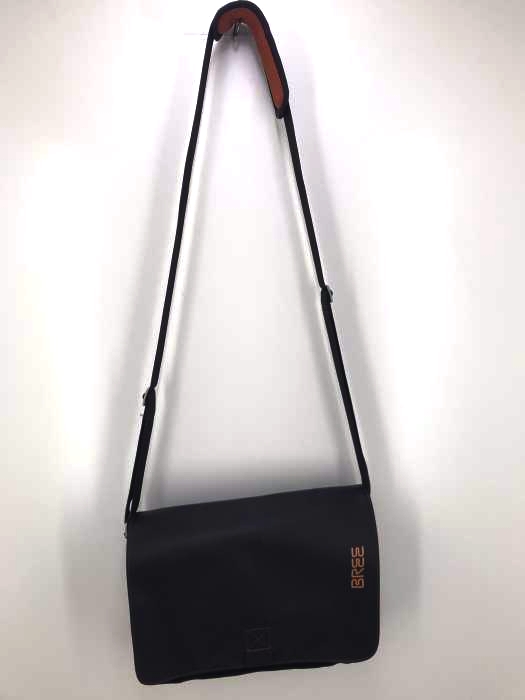 BREE（ブリー） レザー ショルダーバッグ レディース バッグ