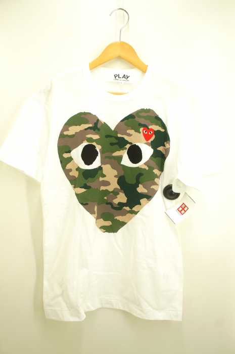PLAY COMME des GARCONS （プレイコムデギャルソン） AD2018/11 迷彩ハート赤ワンポイント刺繍シャツ メンズ トップス