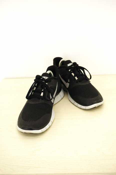 NIKE （ナイキ） FREE RUN+3 ランニングシューズ メンズ シューズ