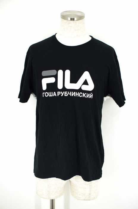 :Gosha Rubchinskiy×FILA （ゴーシャラブチンスキーフィラ） ロゴプリントTシャツ メンズ トップス