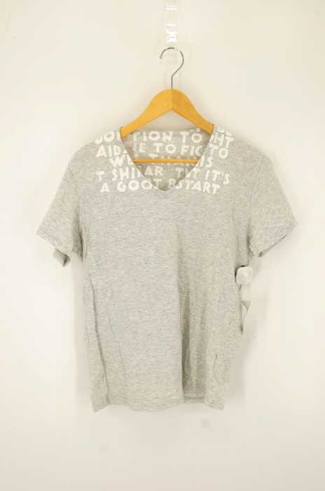 MM6 Maison Margiela (エムエムシックス メゾンマルジェラ) リフレクターエイズ プリント VネックTシャツ メンズ トップス