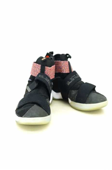 NIKE （ナイキ） LEBRON SOLDIER 10 メンズ シューズ