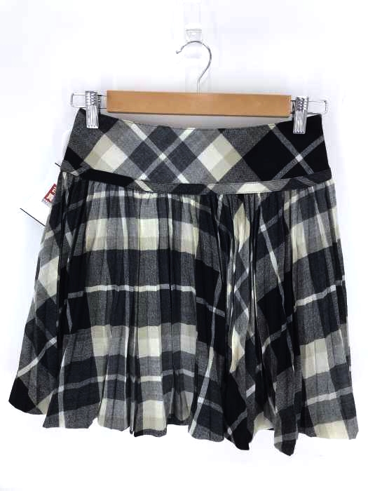 BURBERRY BLUE LABEL（バーバリーブルーレーベル） プリーツフレアミニスカート レディース スカート