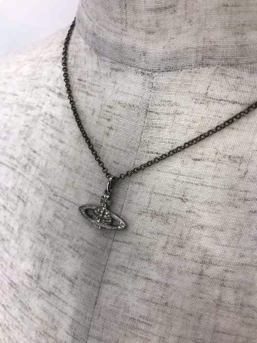 Vivienne Westwood（ヴィヴィアンウエストウッド） ストーン入りオーブネックレス レディース アクセサリー