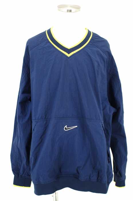 NIKE （ナイキ） Vネック ロゴ入り ナイロンプルオーバー メンズ トップス