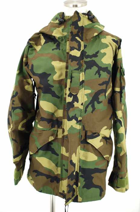 USED (古着) ECWCS COLD WEATHER PARKA CAMOUFLAGE 米軍実物 GORE-TEX 95年製 メンズ アウター