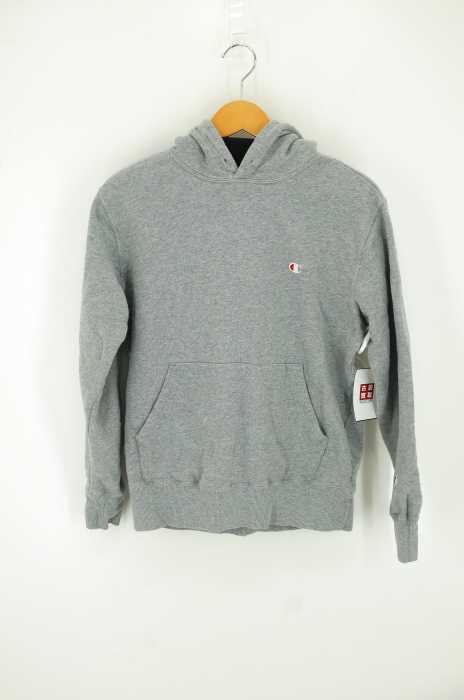 Champion （チャンピオン） USA製 ロゴ刺繍入りプルオーバーパーカー メンズ トップス