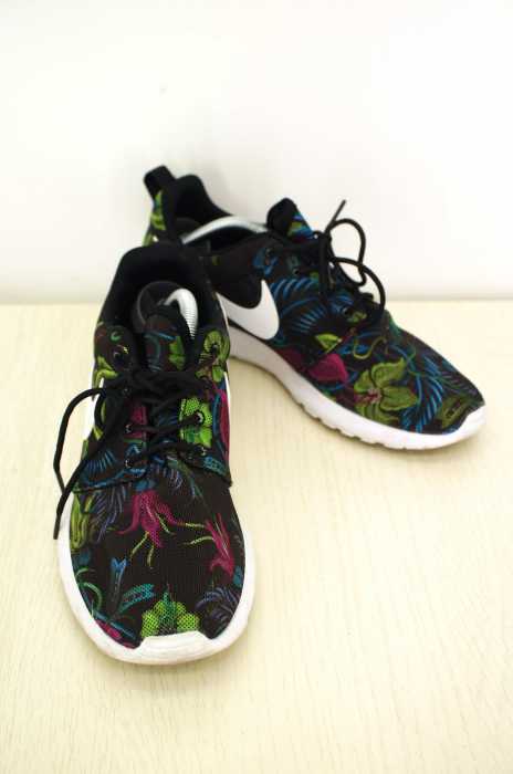 NIKE （ナイキ） ROSHERUN PRINT　ローシラン プリント　ランニングシューズ レディース シューズ