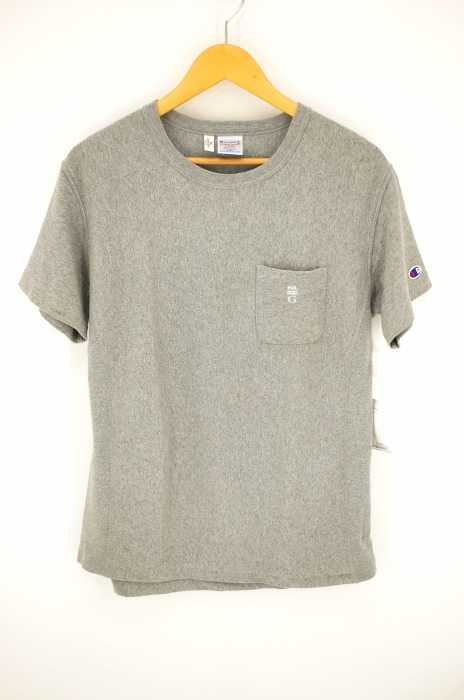 MR.GENTLEMAN × Champion（ミスタージェントルマン × チャンピオン） reverse weave 胸ポケット付きTシャツ メンズ トップス
