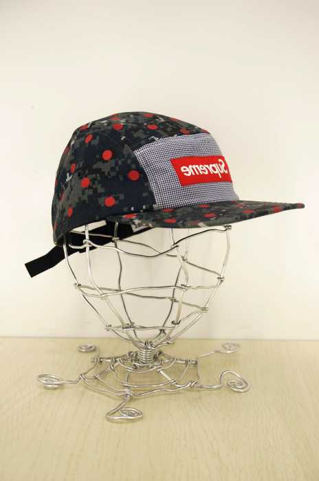 Supreme × COMME des GARCONS SHIRT(シュプリーム コムデギャルソンシャツ) camo cap ミラーボックスロゴキャップ メンズ 帽子