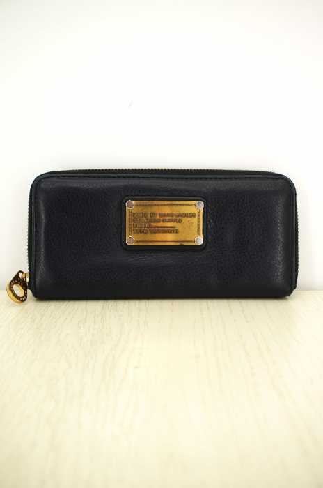 Marc by Marc Jacobs （マークバイマークジェイコブス） レザーラウンドジップウォレット　財布 レディース ファッション雑貨
