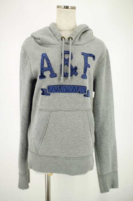 Abercrombie & Fitch (アバクロンビーアンドフィッチ) ダメージ加工 ワッペン付き レディース トップス