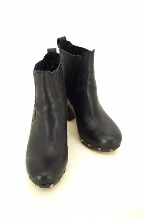 UGG (アグ) CARBERRY サイドゴアブーツ レディース シューズ