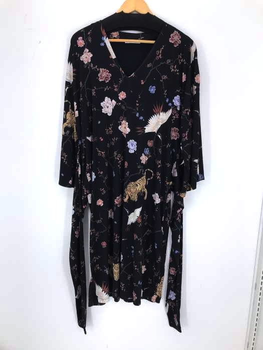 ZARA trafaluc（ザラトラファルック） Vネック花柄ワンピース レディース ワンピース