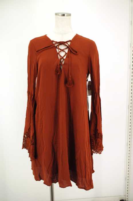 FOREVER 21 （フォーエバー21） レースアップフレアワンピース レディース ワンピース