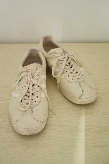 BEAMS × adidas Originals（ビームス アディダス オリジナルス） GAZELLE SUPER ガゼル スーパー レディース シューズ