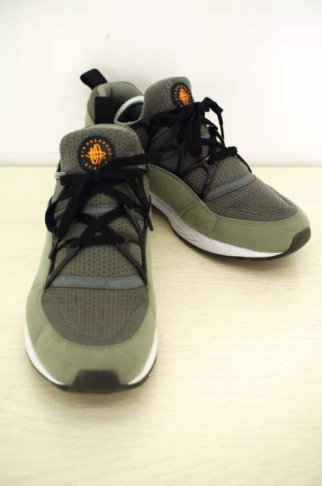 NIKE （ナイキ） AIR HUARACHE LIGHT エアハラチライト メンズ シューズ