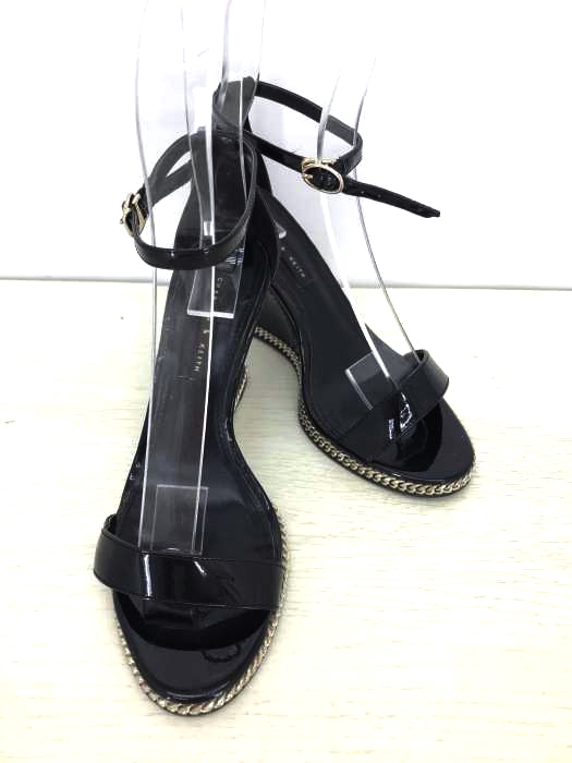CHARLES & KEITH（チャールズキース） エナメルヒールストラップサンダル レディース シューズ