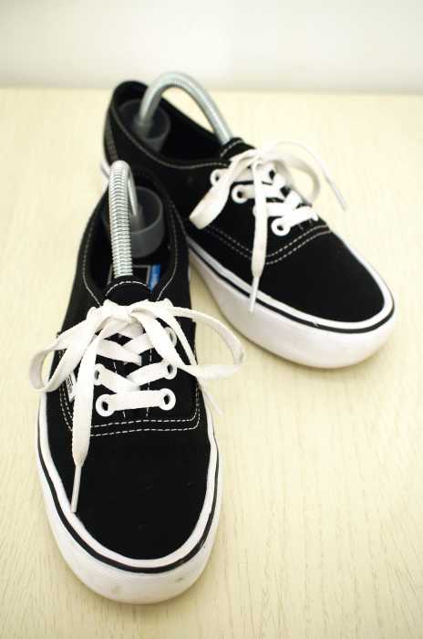 VANS （バンズ） ultra cush lite レディース シューズ