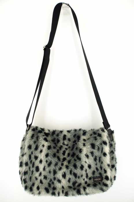 HEAD PORTER （ヘッドポーター） レオパード柄起毛ショルダーバッグ  