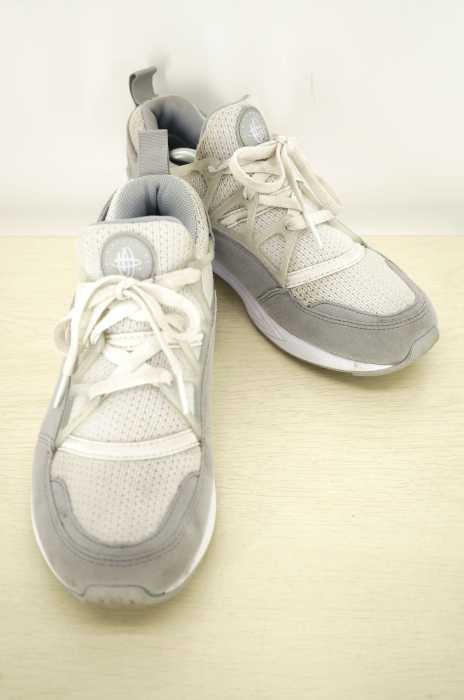 NIKE （ナイキ） AIR HUARACHE LIGHT ローカットスニーカー レディース シューズ