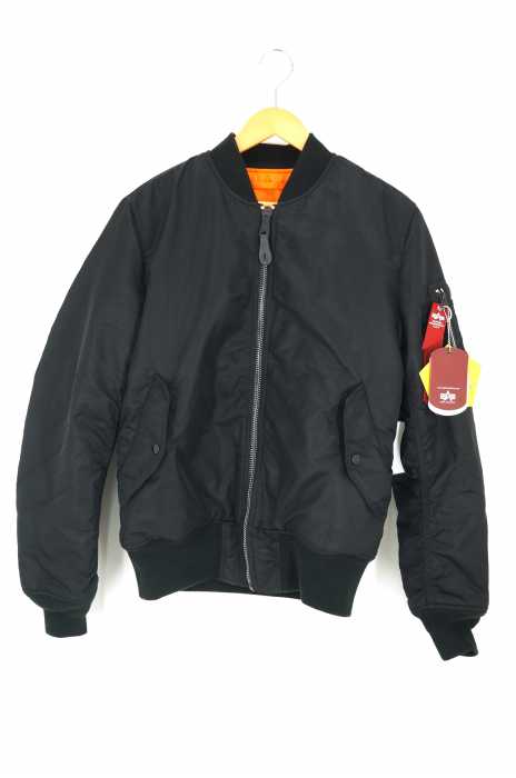 ALPHA INDUSTRIES （アルファインダストリーズ） MA-1 フライトジャケット TIGHT メンズ アウター