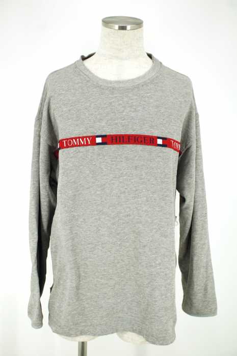tommy jeans （トミージーンズ） ロゴ刺繍入りスウェットプルオーバー メンズ トップス
