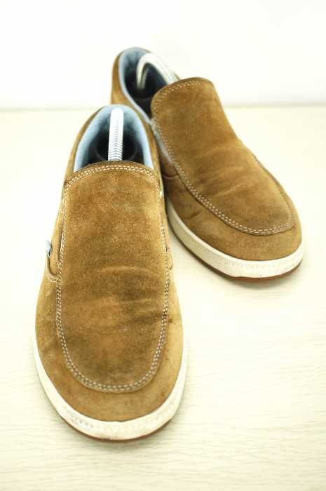VANS （バンズ） スエードスリップオン メンズ シューズ