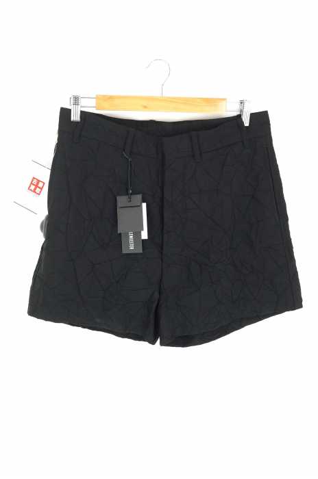 Ann DEMEULEMEESTER（アンドゥムルメステール） 18SS SHORT PEYTON BLACK シワ加工ナイロン混ウールショートパンツ メンズ パンツ