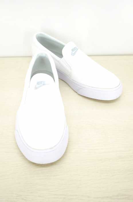NIKE （ナイキ） WMNS TOKI SLIP CANVAS レディース シューズ