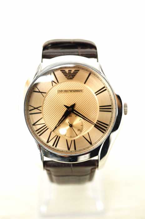EMPORIO ARMANI（エンポリオアルマーニ） レザーベルト クオーツ腕時計 メンズ 腕時計