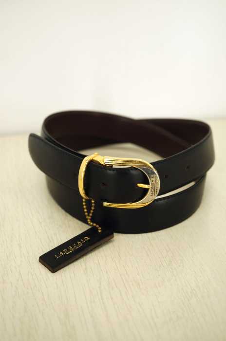 ジバンシー（Givenchy）ベルト　ブラック　ジェントルマンベルト 4Gクラシックレザー ジェントルマンベルト - ブラック - ハイ