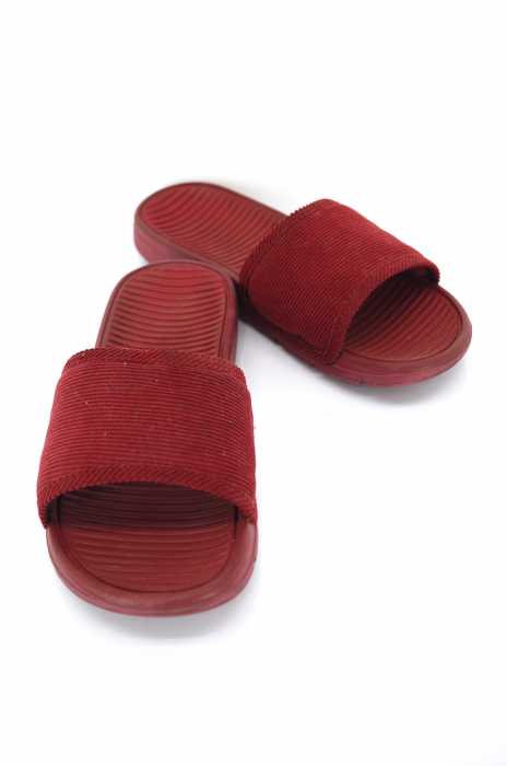NIKE （ナイキ） BENASSI SOLARSOFT SLIDE コンフォートサンダル メンズ シューズ