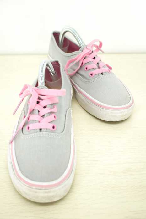 VANS （バンズ） ローカットスニーカー レディース シューズ