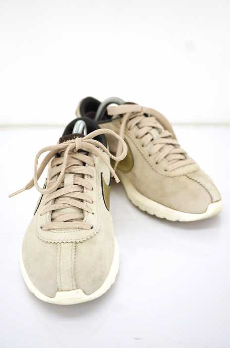 NIKE (ナイキ) W ROSHE CORTEZ NM PRM SUEDE レディース シューズ