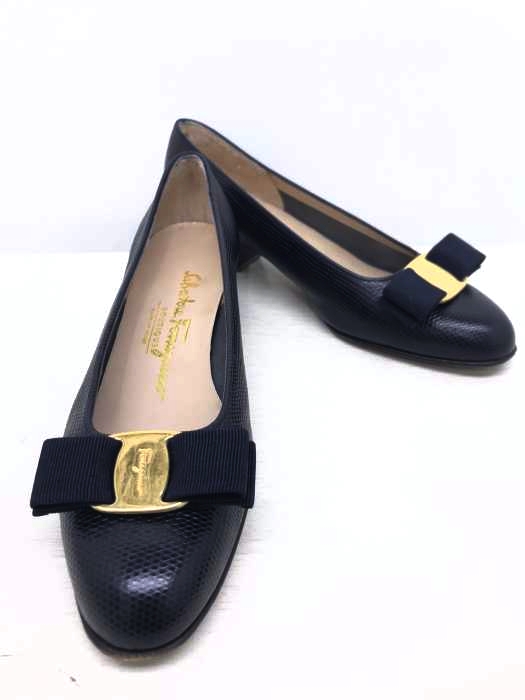 Salvatore Ferragamo（サルヴァトーレフェラガモ） レザーパンプス レディース シューズ