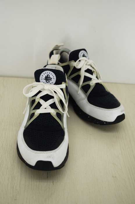 NIKE (ナイキ) AIR HUARACHE LIGHT エアハラチライト メンズ シューズ