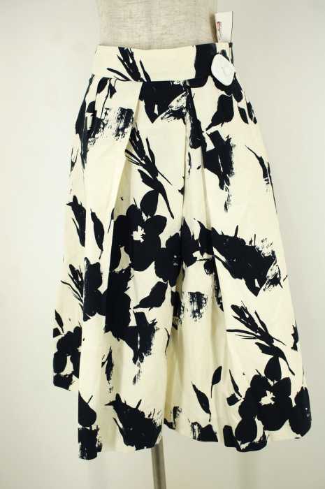 ZARA WOMAN （ザラ ウーマン） 花柄タックミモレスカート レディース スカート