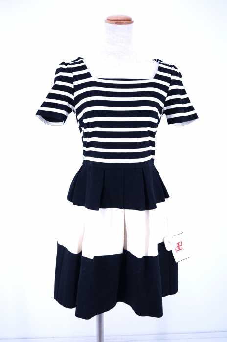 To b. by agnes b. （トゥービーバイアニエスベー） ボーダー切替タックワンピース レディース ワンピース