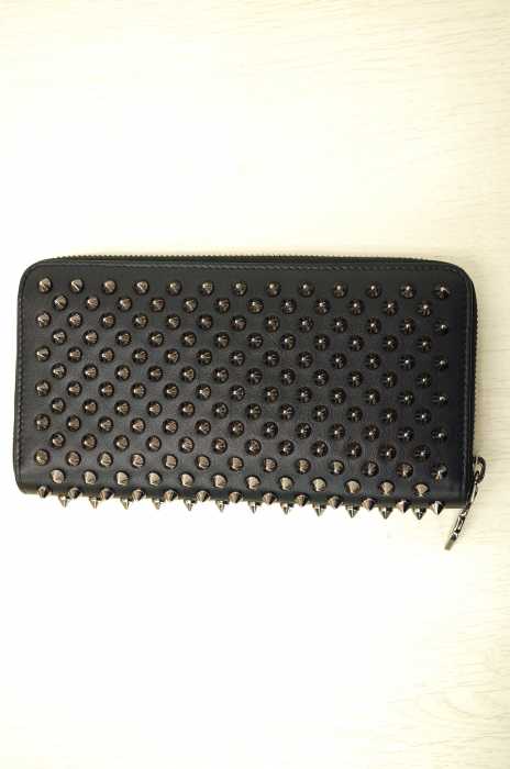 CHRISTIAN LOUBOUTIN（クリスチャンルブタン） PANETTONE WALLET CALF パネトーネ スタッズレザーウォレット メンズ ファッション雑貨